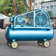 開(kāi)山無(wú)油空壓機(jī)工作原理是什么，靜音無(wú)油空壓機(jī)使用注意事項(xiàng)。