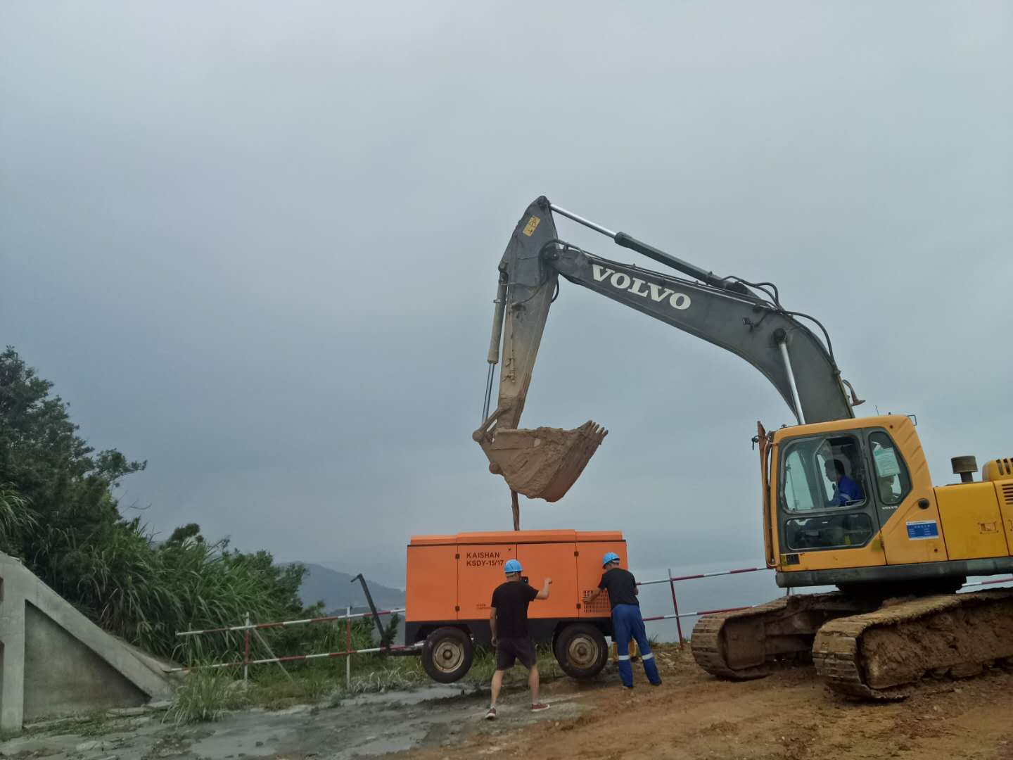 廈門開山KSDY-15/17柴油移動空壓機出租